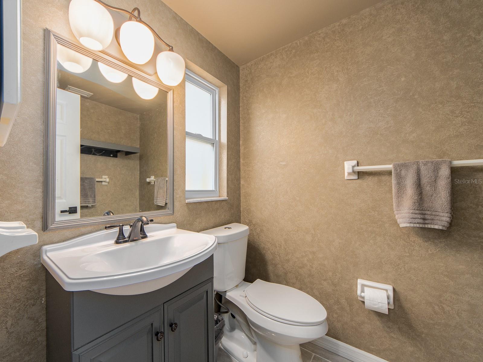 3566 7TH AVE SE, LARGO, FL, 33771