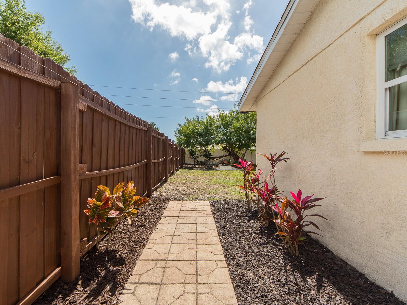 3566 7TH AVE SE, LARGO, FL, 33771