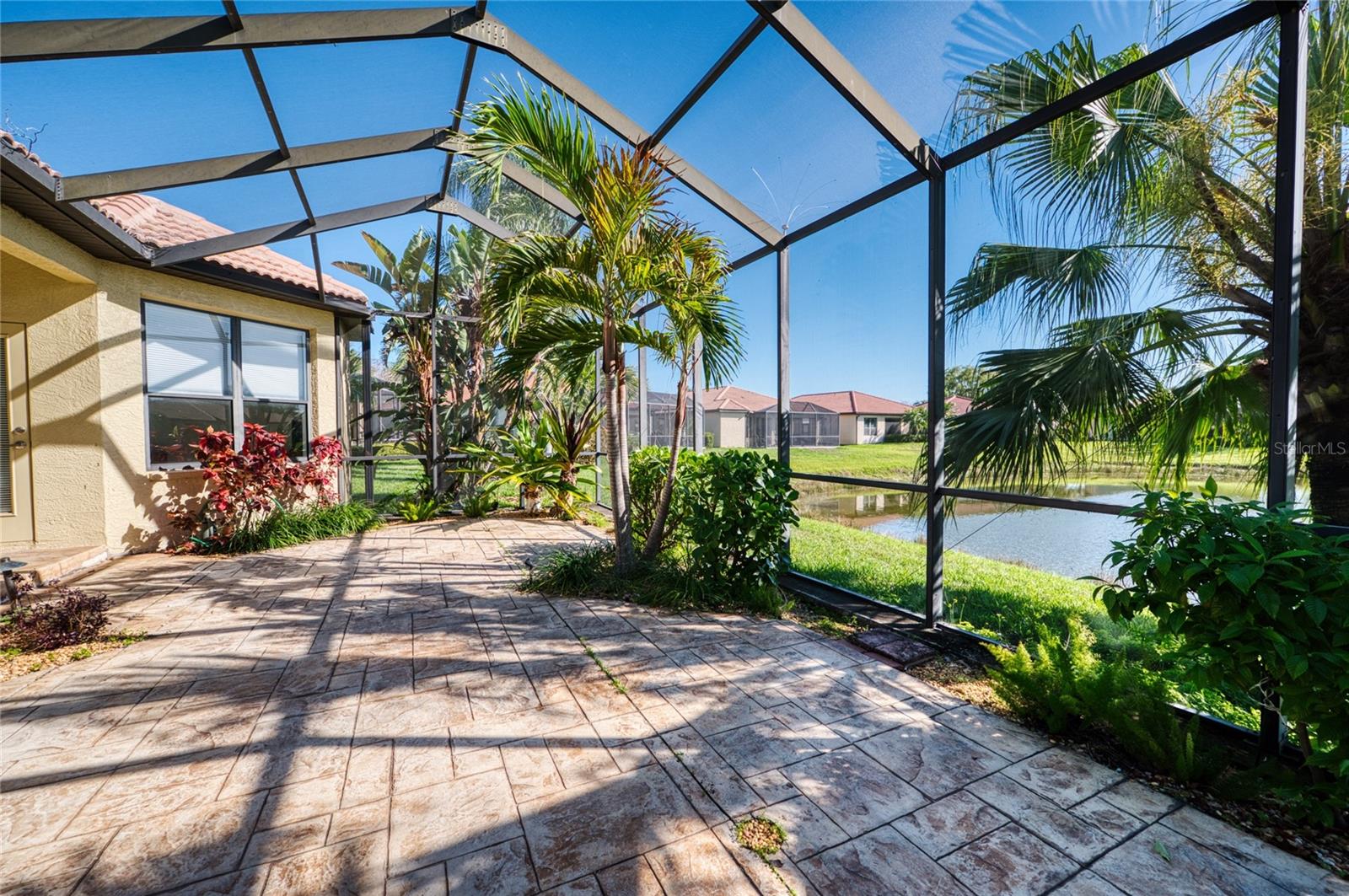 8142 STIRLING FALLS CIR, SARASOTA, FL, 34243