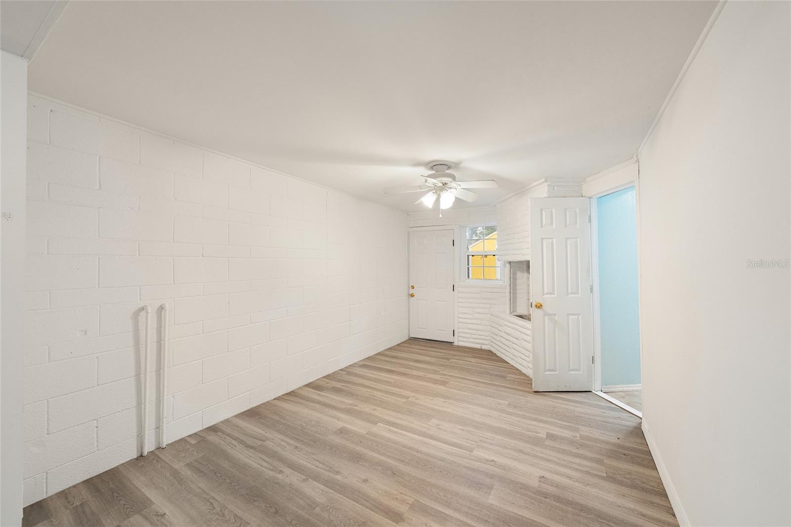 111 E CHARLOTTE AVE, EUSTIS, FL, 32726