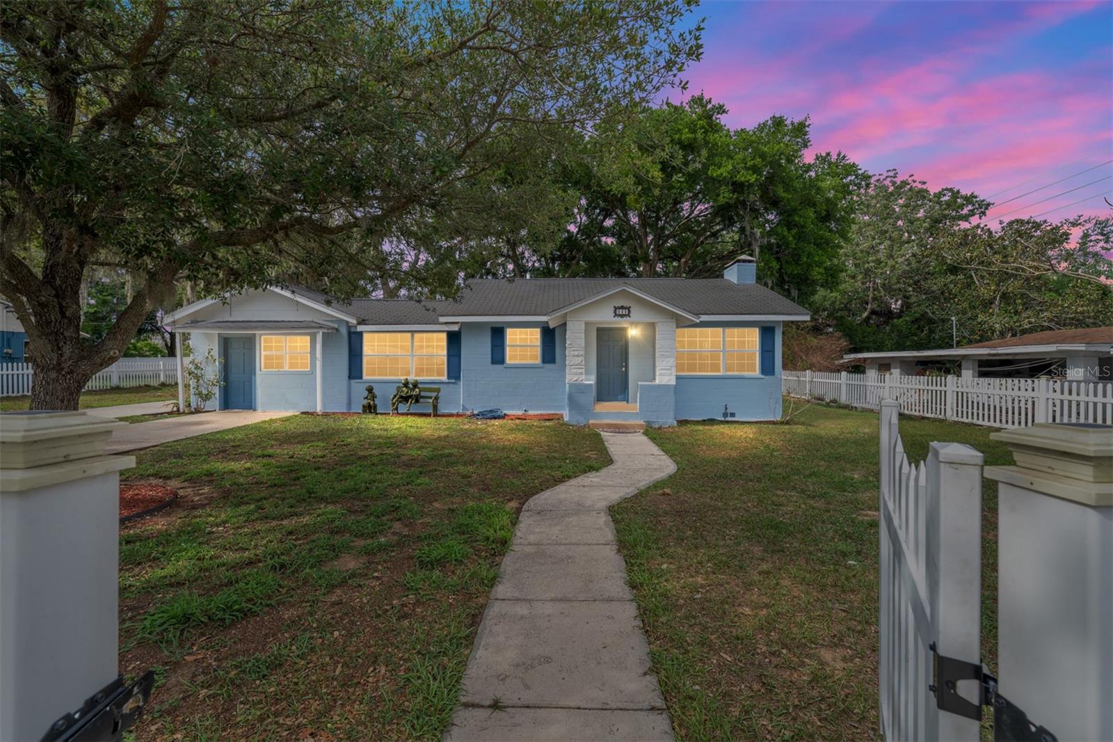 111 E CHARLOTTE AVE, EUSTIS, FL, 32726