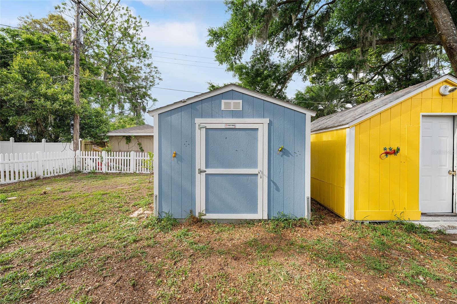 111 E CHARLOTTE AVE, EUSTIS, FL, 32726