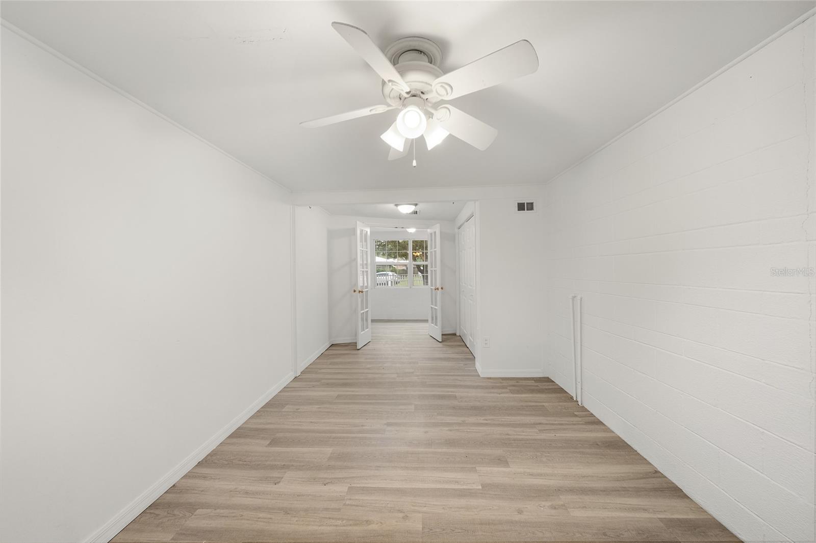 111 E CHARLOTTE AVE, EUSTIS, FL, 32726
