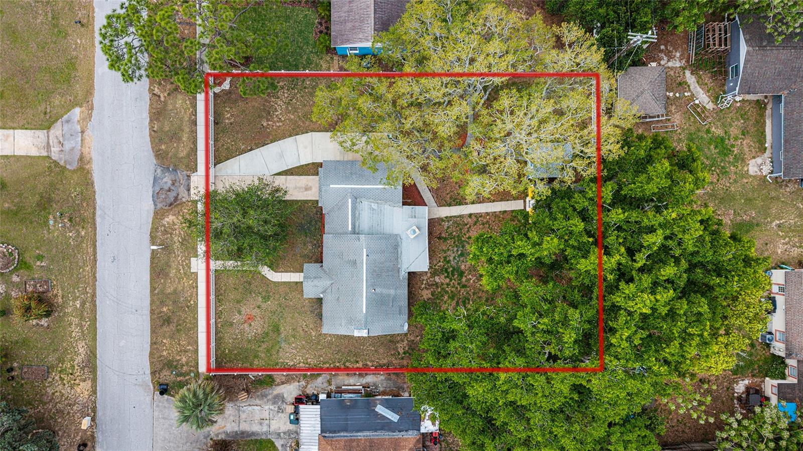 111 E CHARLOTTE AVE, EUSTIS, FL, 32726