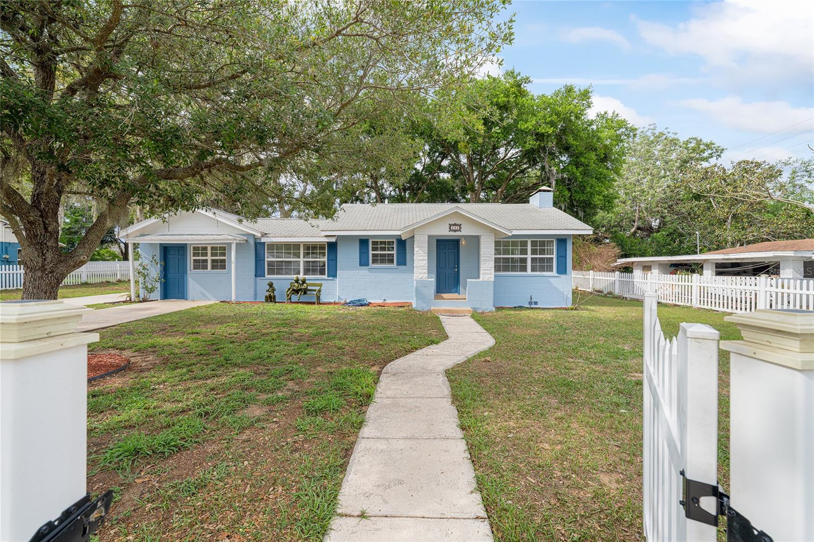 111 E CHARLOTTE AVE, EUSTIS, FL, 32726