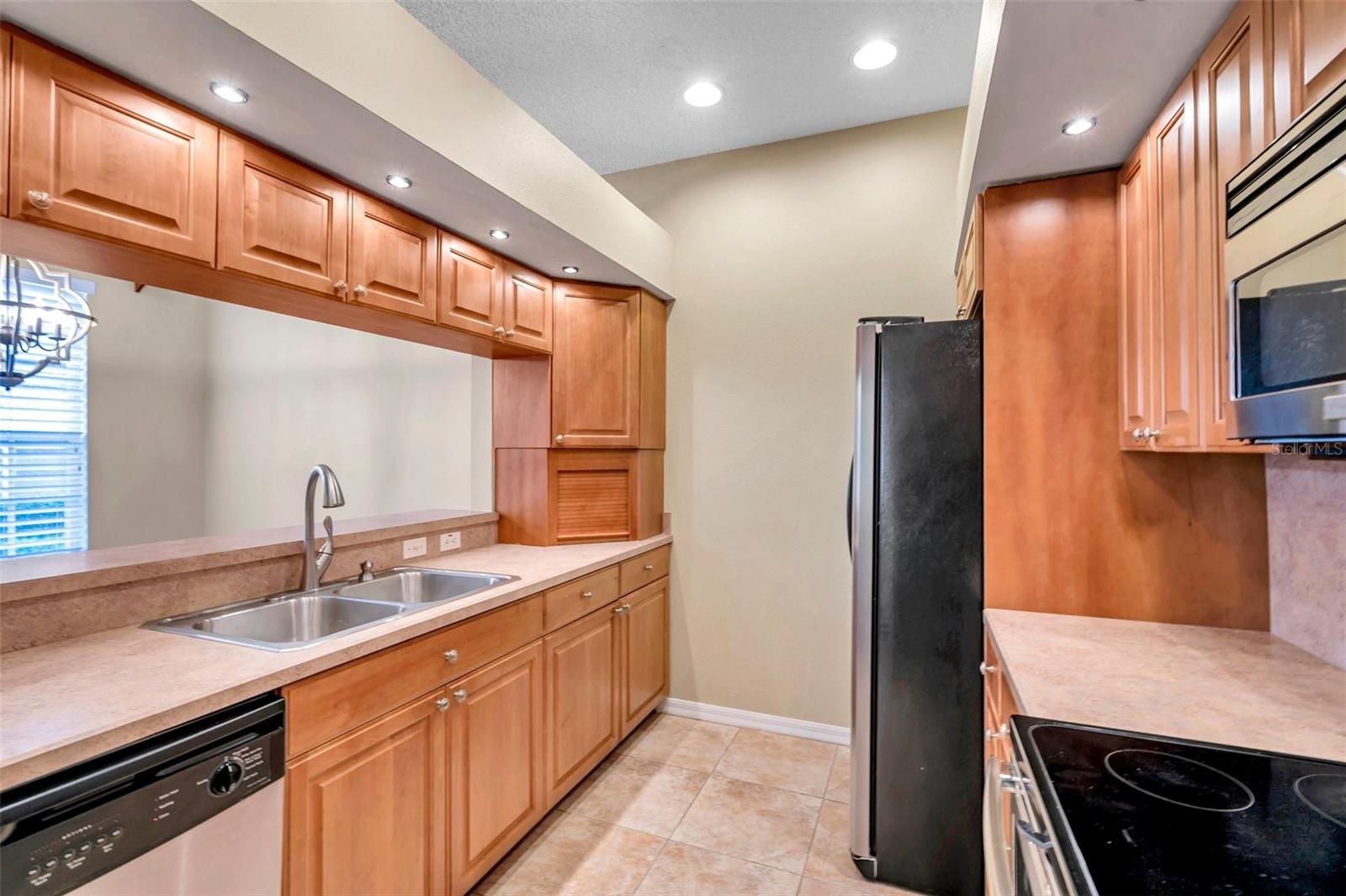 2739 ENTERPRISE RD E #1, CLEARWATER, FL, 33759