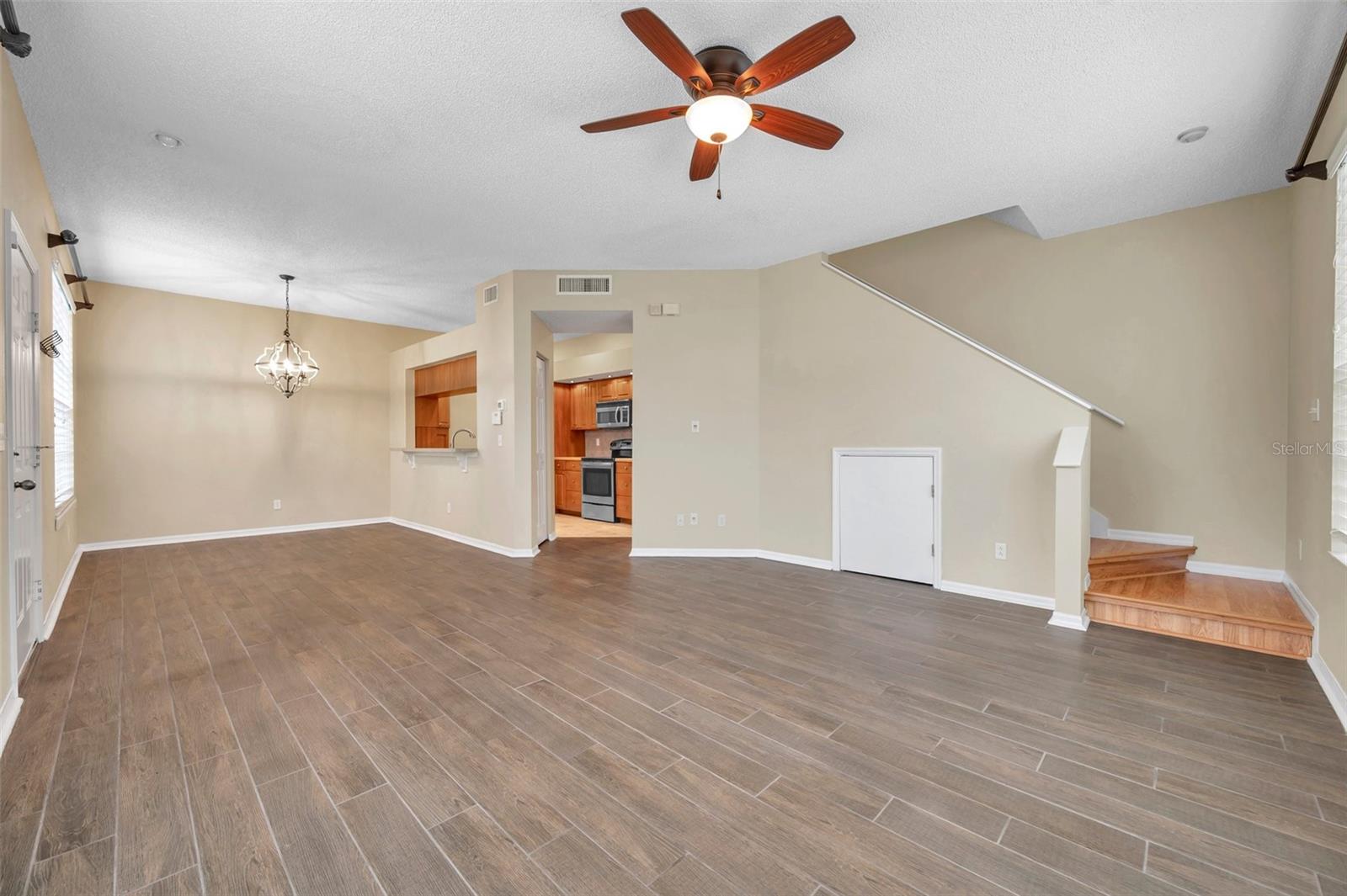 2739 ENTERPRISE RD E #1, CLEARWATER, FL, 33759