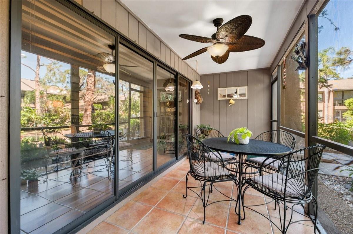 1708 GLENHOUSE DR #313, SARASOTA, FL, 34231