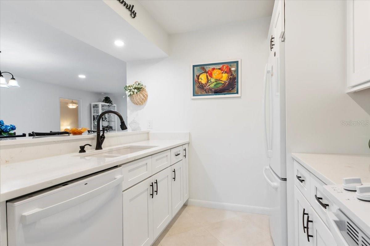 1708 GLENHOUSE DR #313, SARASOTA, FL, 34231