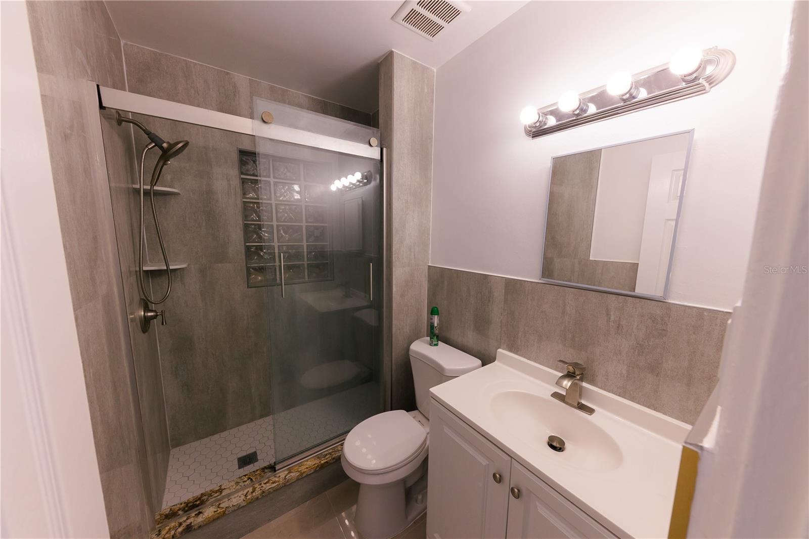 300 53RD ST W, BRADENTON, FL, 34209