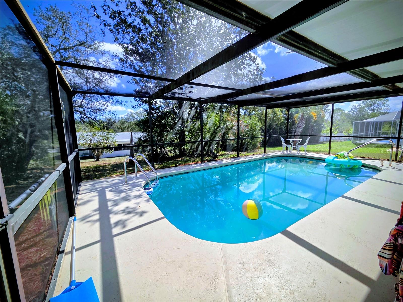 8026 VICTORIA WAY, WEEKI WACHEE, FL, 34613