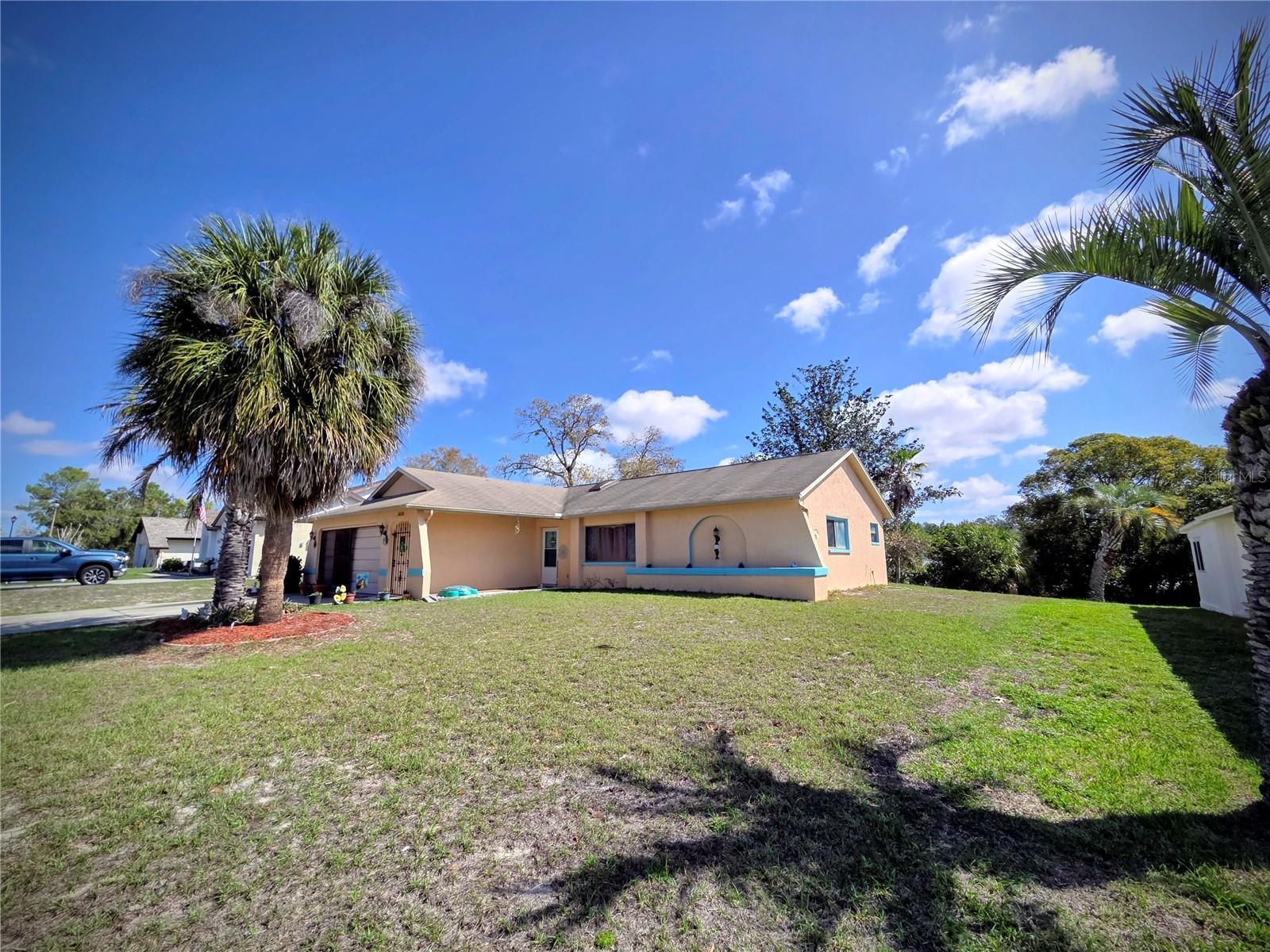 8026 VICTORIA WAY, WEEKI WACHEE, FL, 34613