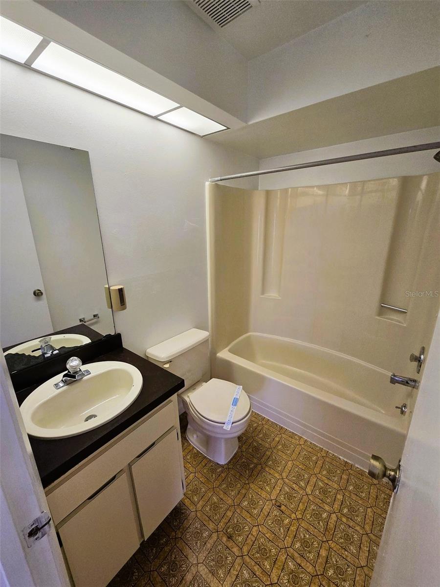 702 LUCAYA DR, KISSIMMEE, FL, 34758