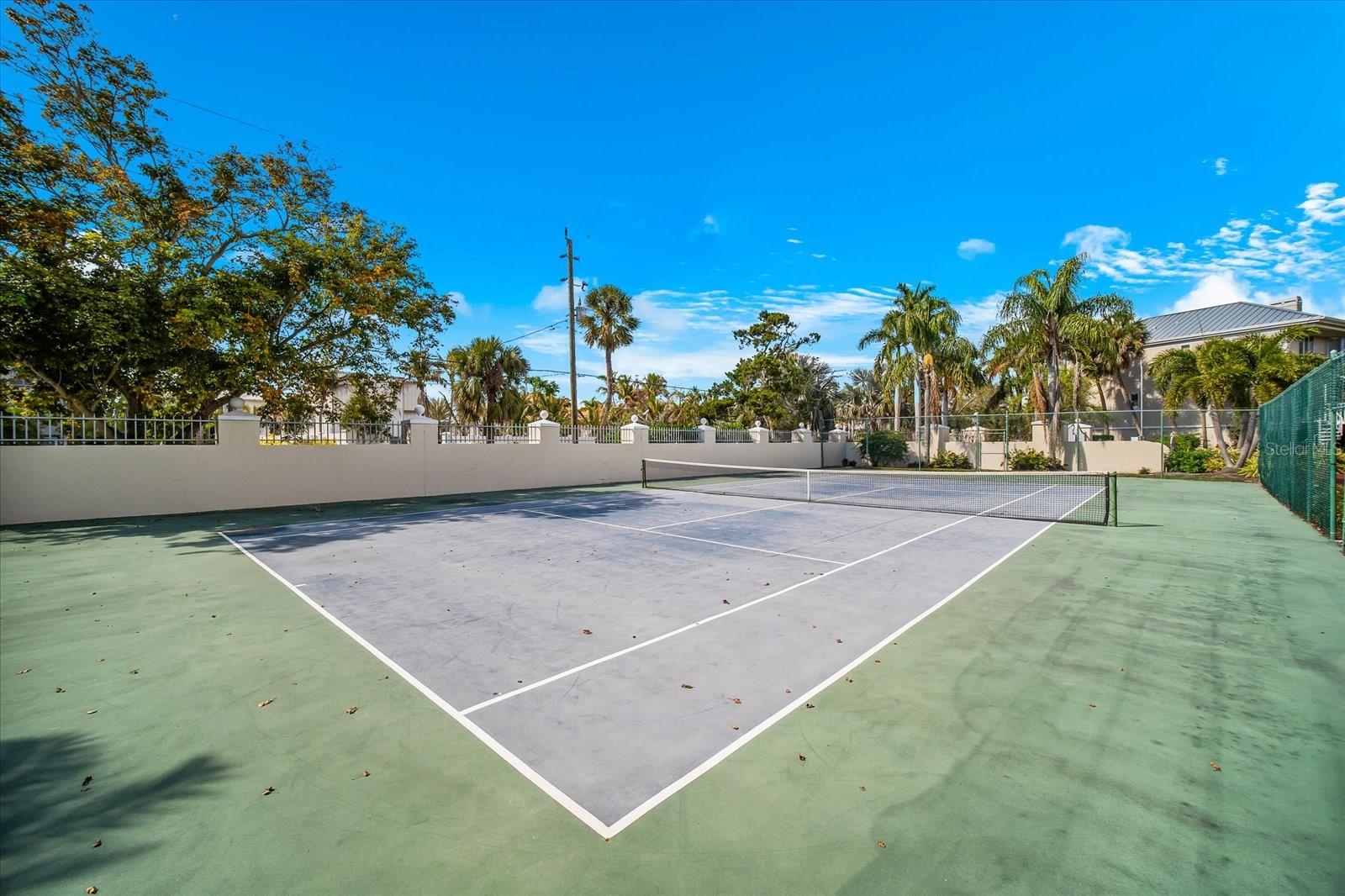 3941 HAMILTON CLUB CIR #9, SARASOTA, FL, 34242