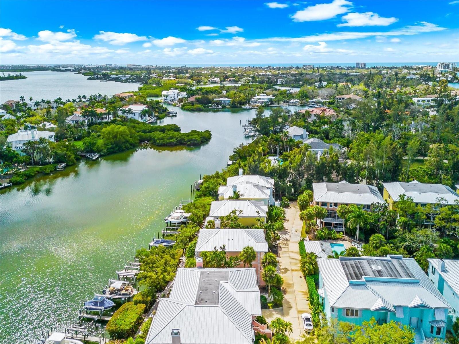 3941 HAMILTON CLUB CIR #9, SARASOTA, FL, 34242
