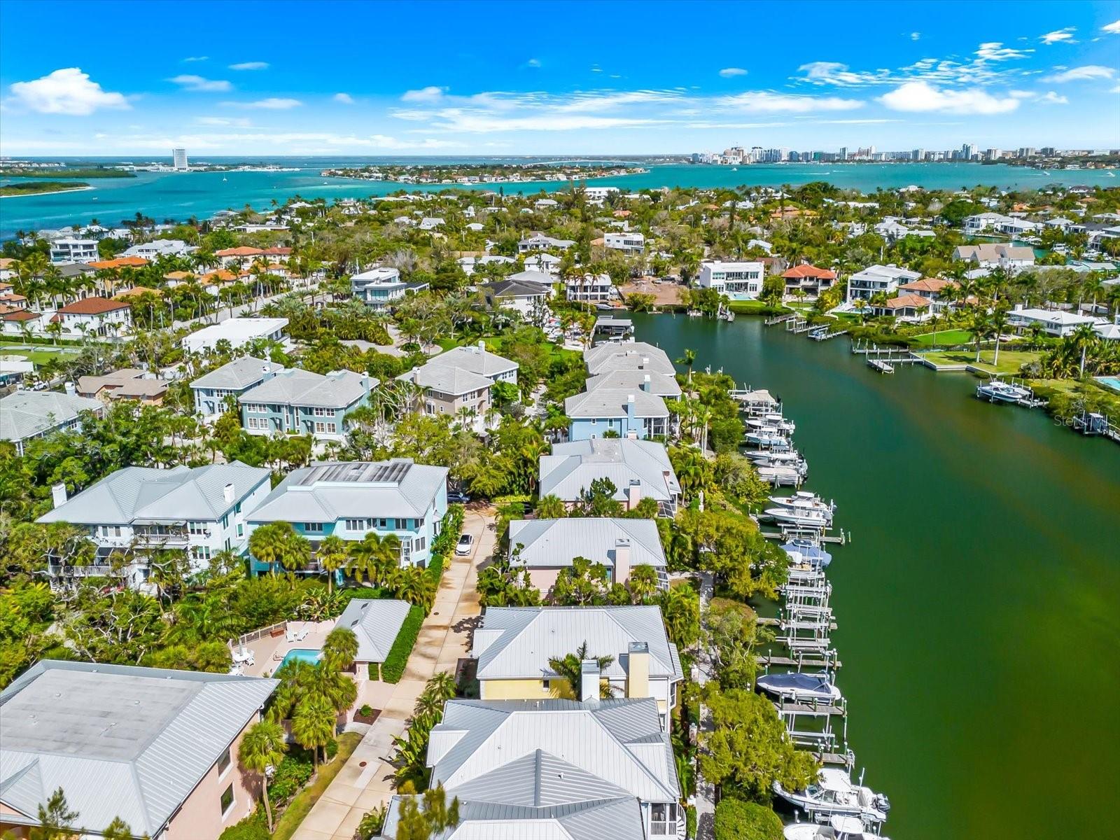 3941 HAMILTON CLUB CIR #9, SARASOTA, FL, 34242