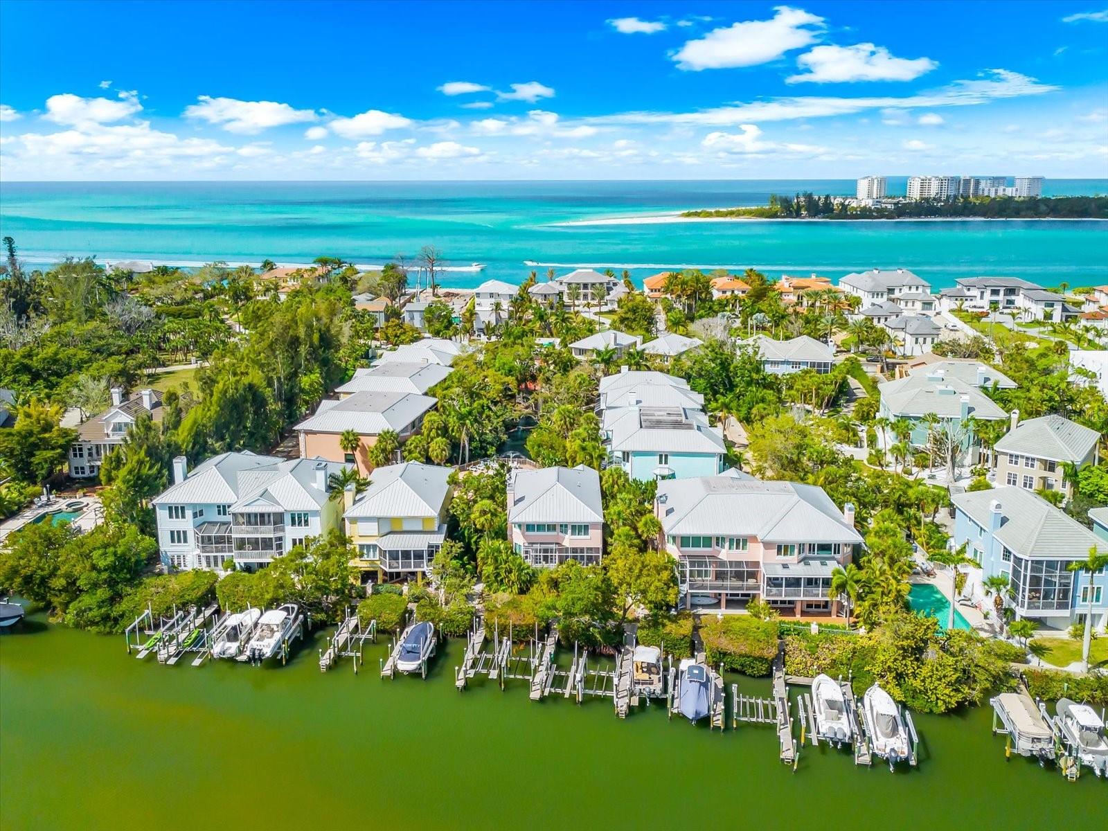 3941 HAMILTON CLUB CIR #9, SARASOTA, FL, 34242