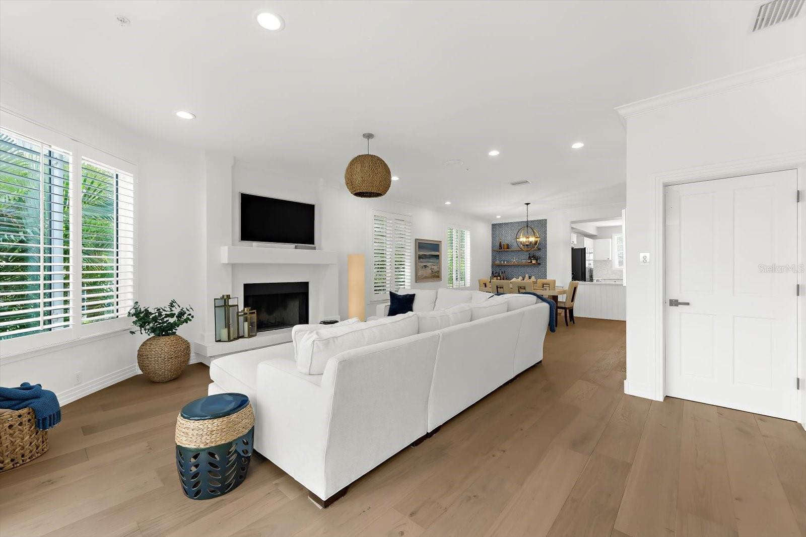 3941 HAMILTON CLUB CIR #9, SARASOTA, FL, 34242