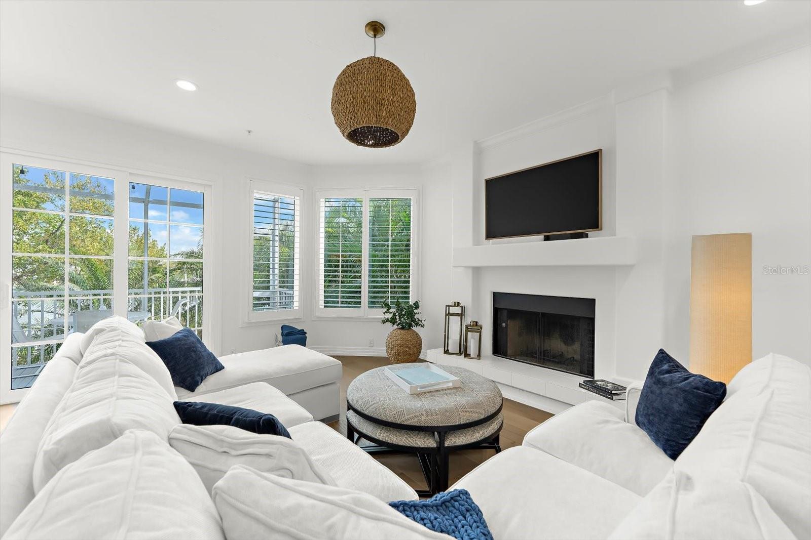 3941 HAMILTON CLUB CIR #9, SARASOTA, FL, 34242