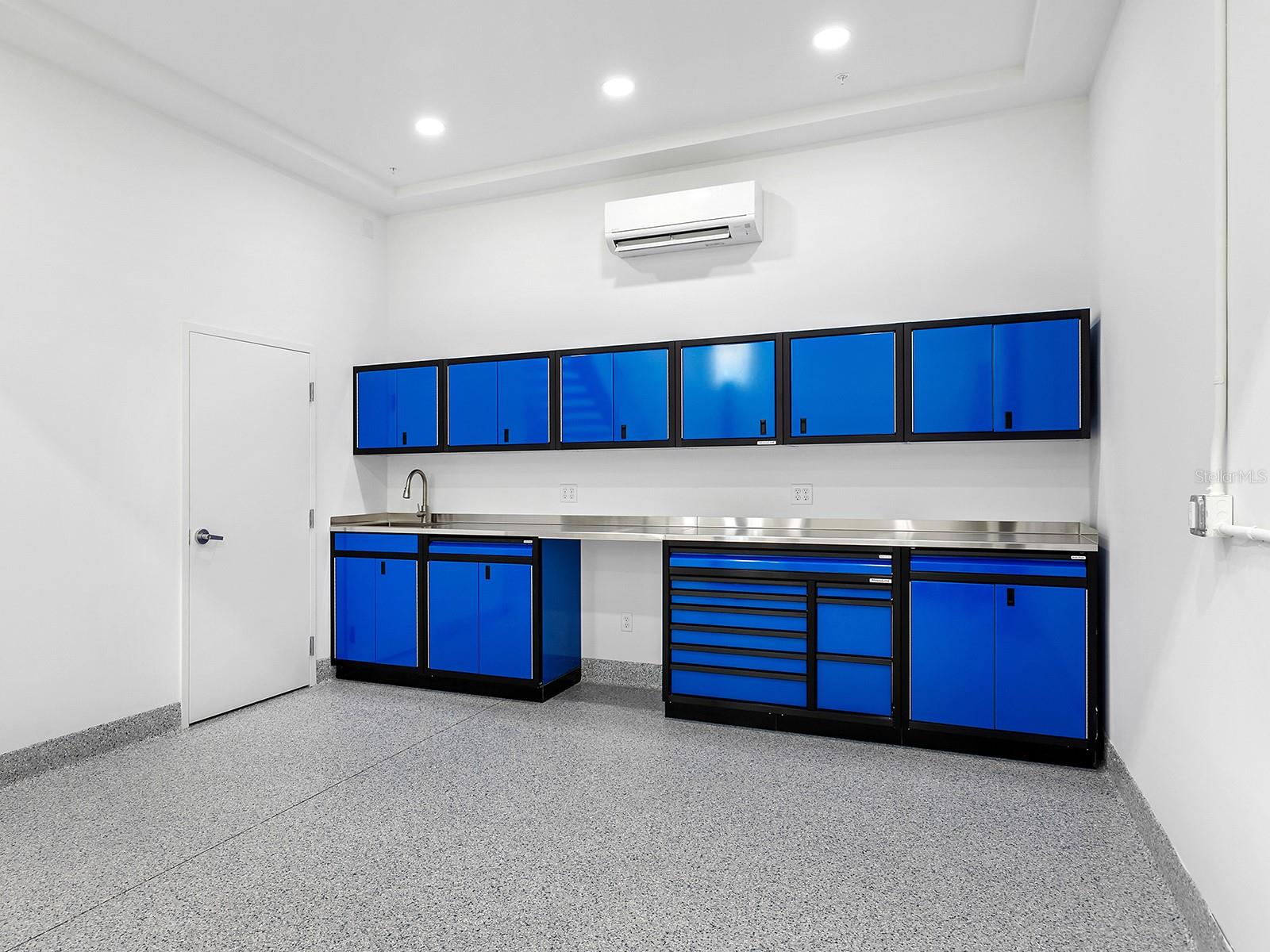 5421 COMMUNICATIONS PKWY #58, LAKEWOOD RANCH, FL, 34240