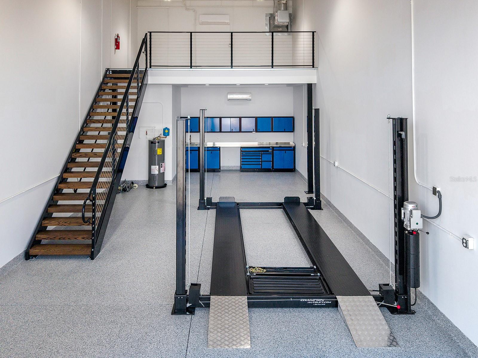 5421 COMMUNICATIONS PKWY #58, LAKEWOOD RANCH, FL, 34240