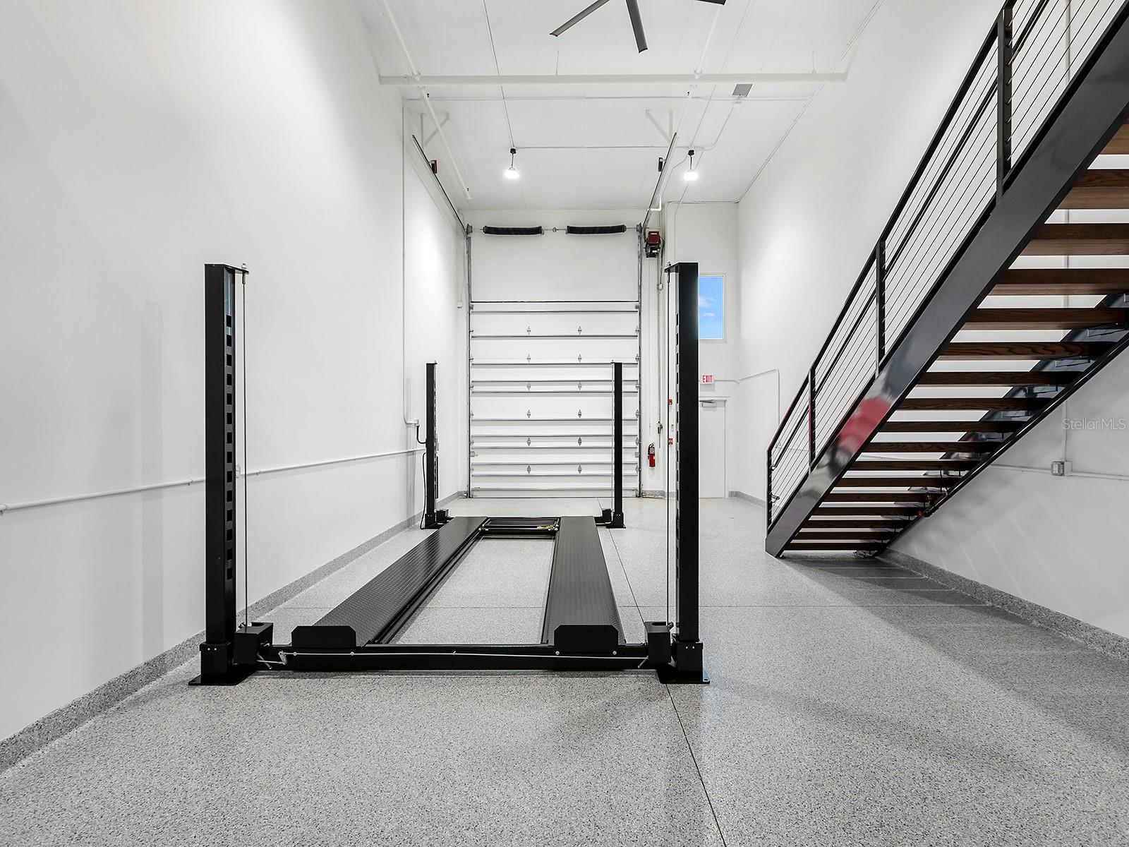 5421 COMMUNICATIONS PKWY #58, LAKEWOOD RANCH, FL, 34240