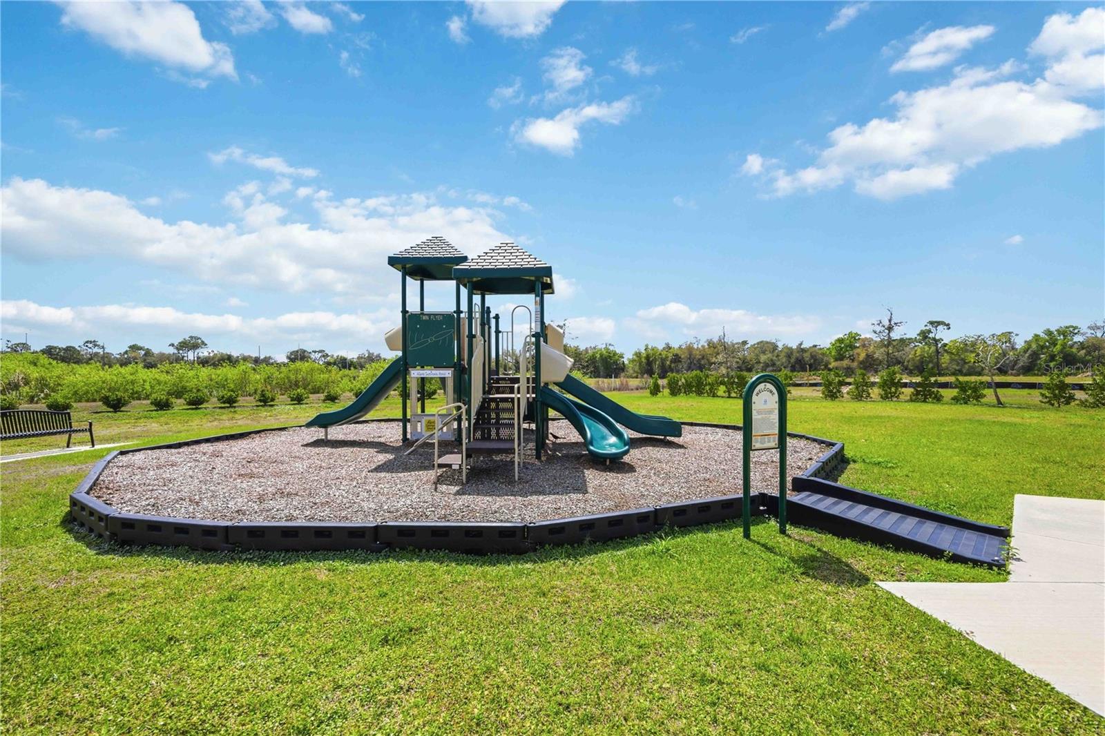 25485 CALUSA DR, PUNTA GORDA, FL, 33955