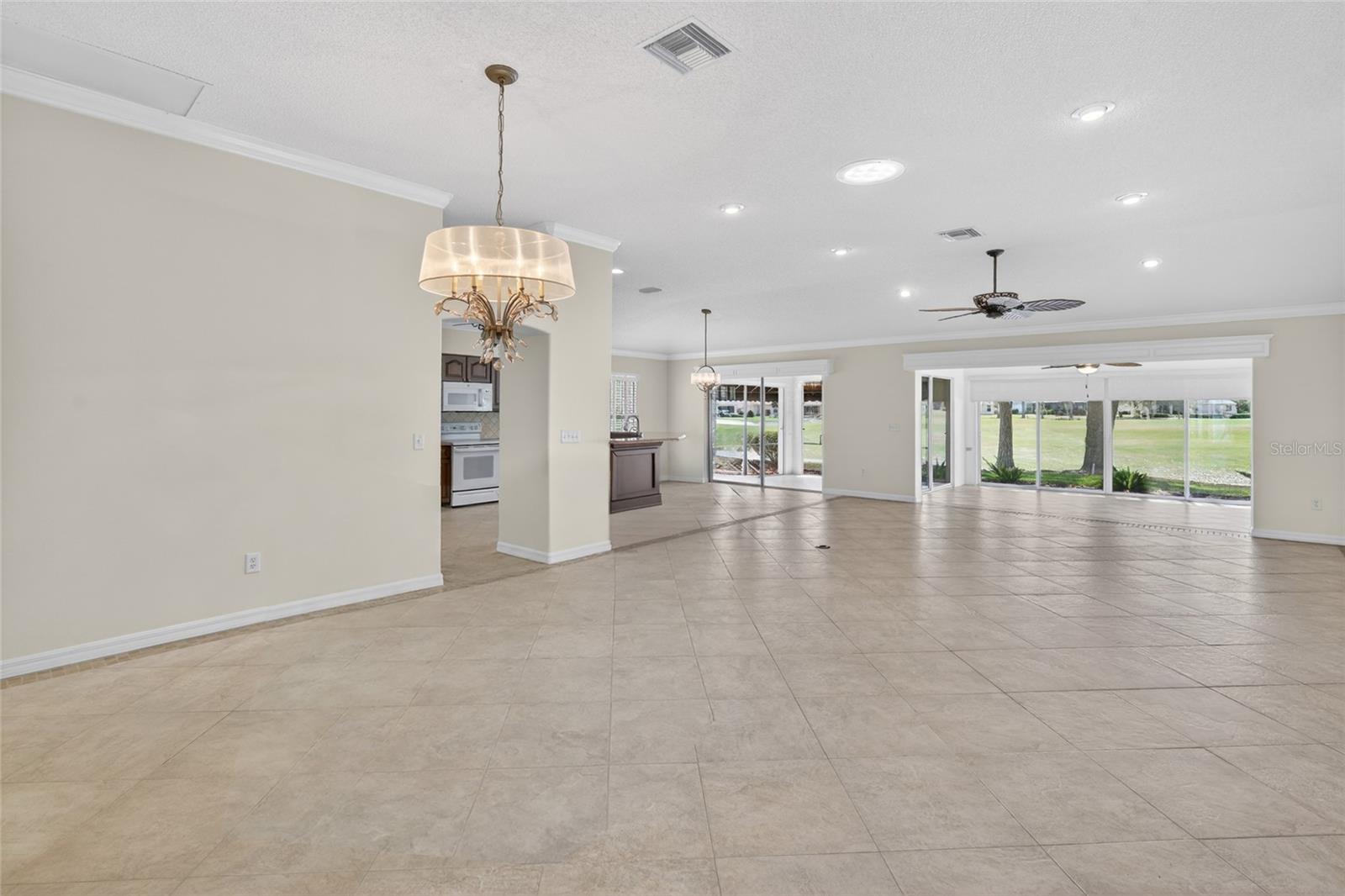 2403 TAMARINDO DR, THE VILLAGES, FL, 32162