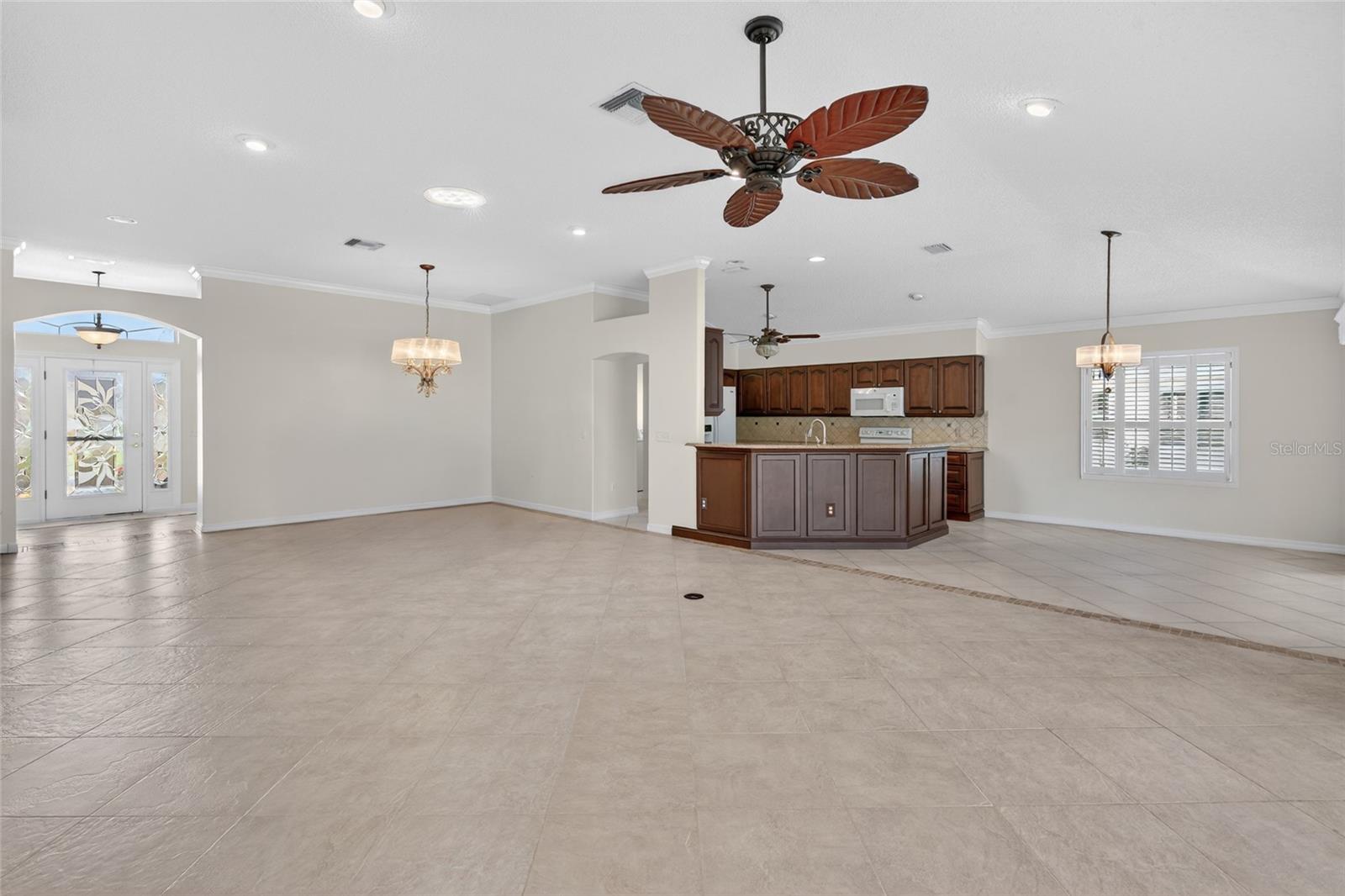 2403 TAMARINDO DR, THE VILLAGES, FL, 32162