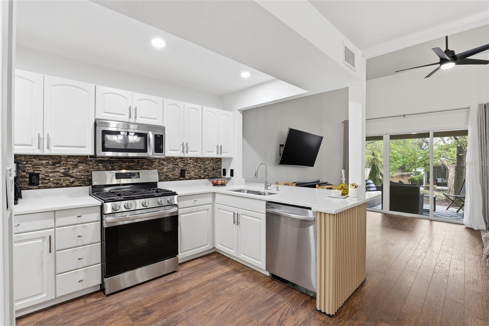1215 NW 55 ST #7, GAINESVILLE, FL, 32605