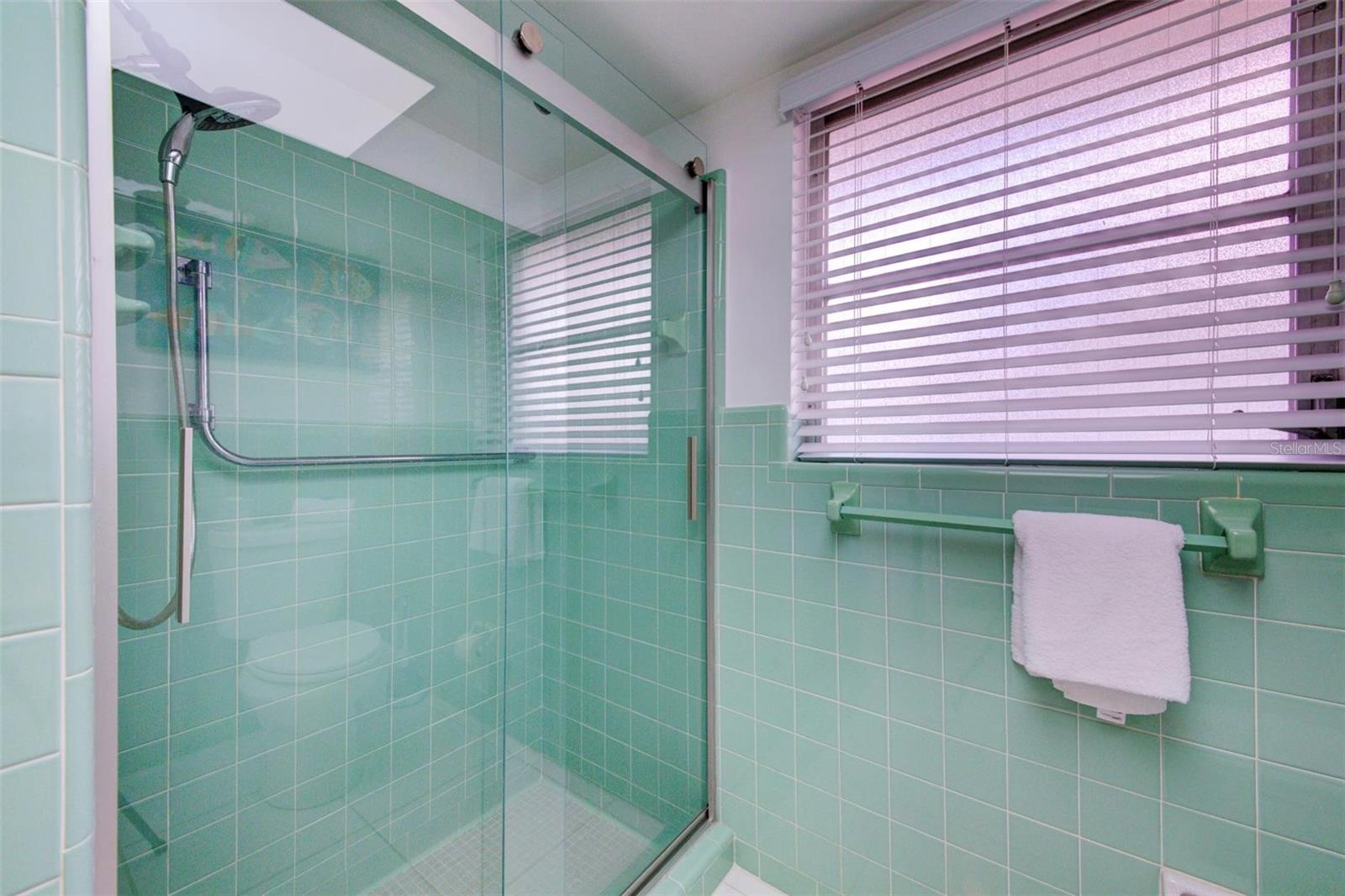 5354 SHADOW LAWN DR, SARASOTA, FL, 34242