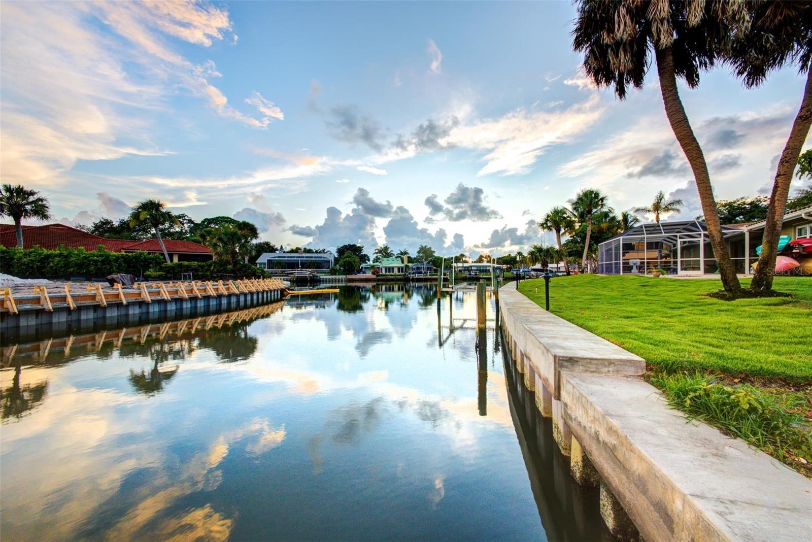 5354 SHADOW LAWN DR, SARASOTA, FL, 34242