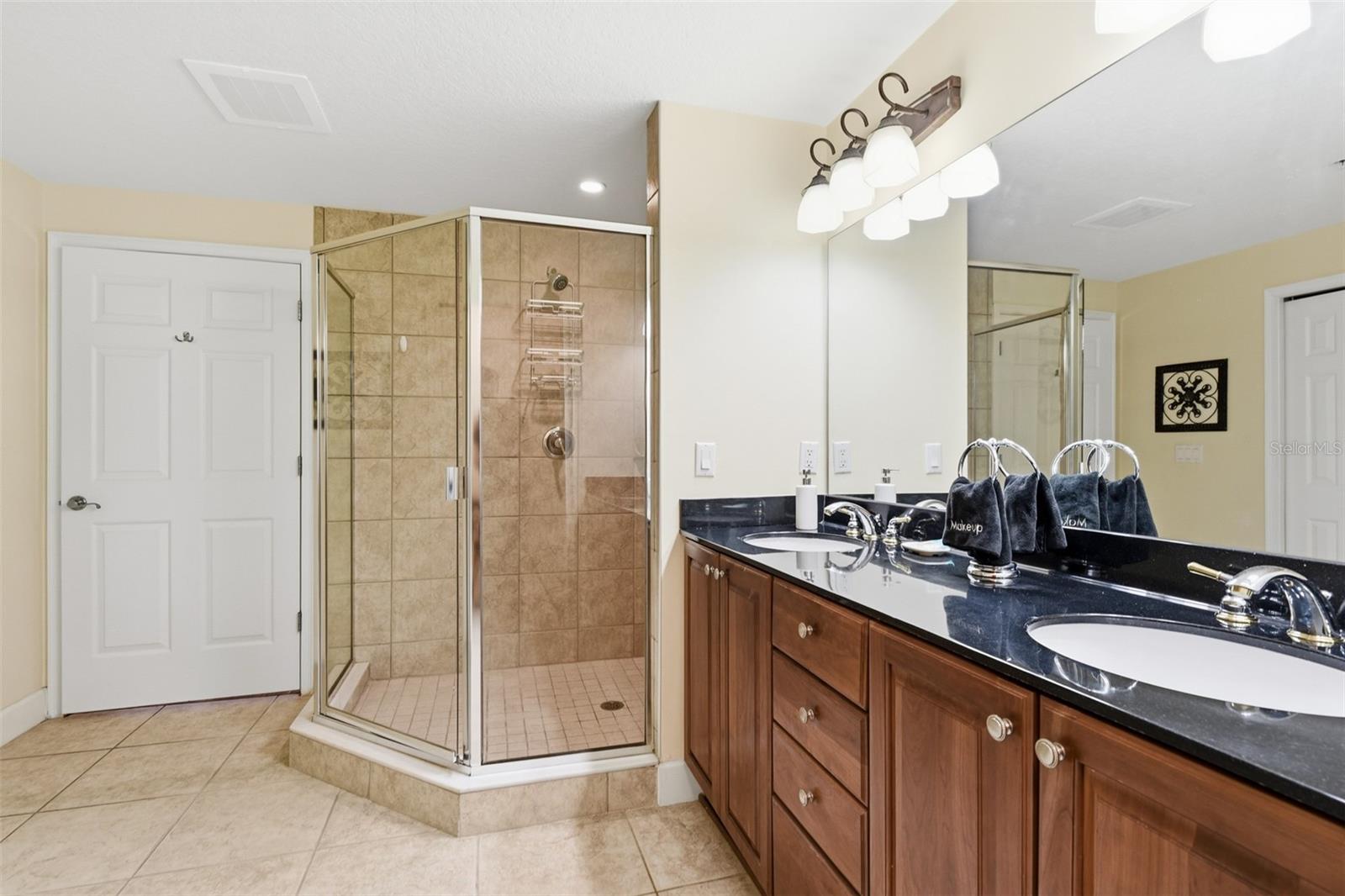 2403 S ATLANTIC AVE #811, DAYTONA BEACH SHORES, FL, 32118