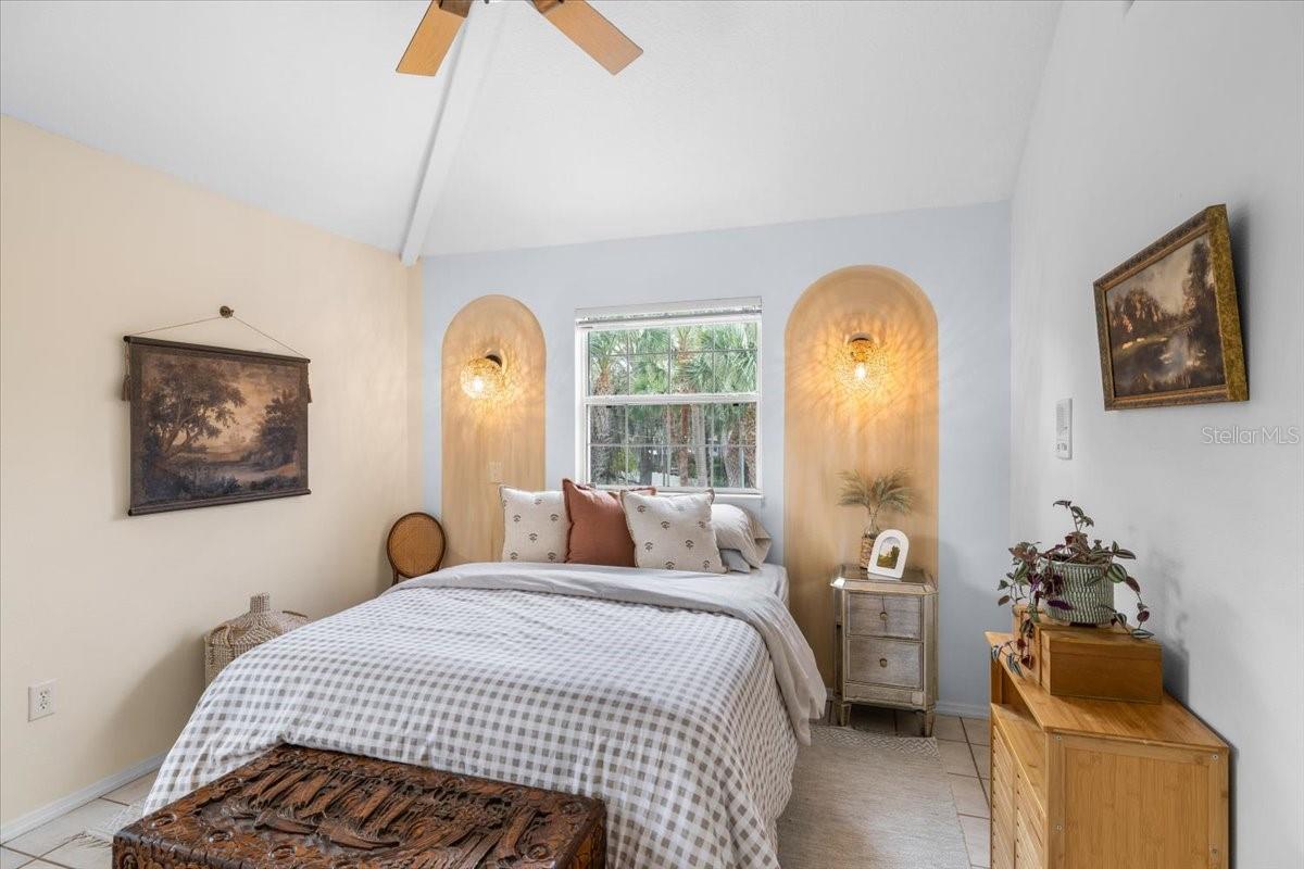 6093 AVENUE OF THE PALMS, WEEKI WACHEE, FL, 34607