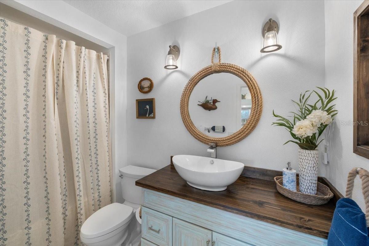 6093 AVENUE OF THE PALMS, WEEKI WACHEE, FL, 34607