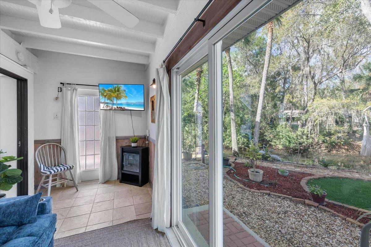 6093 AVENUE OF THE PALMS, WEEKI WACHEE, FL, 34607