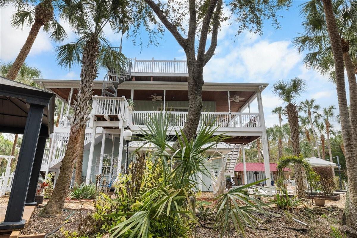 6093 AVENUE OF THE PALMS, WEEKI WACHEE, FL, 34607