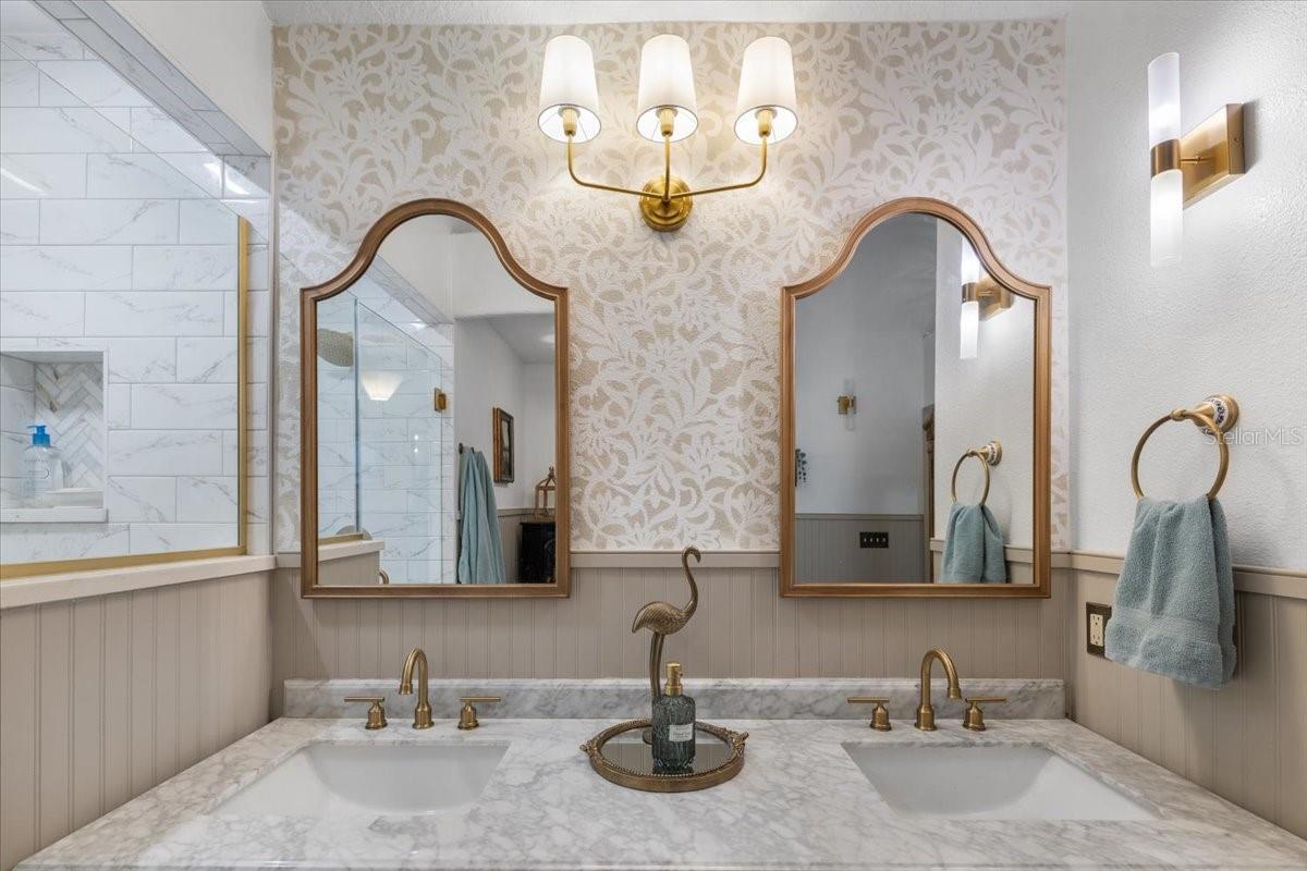 6093 AVENUE OF THE PALMS, WEEKI WACHEE, FL, 34607