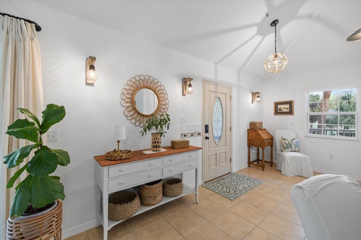 6093 AVENUE OF THE PALMS, WEEKI WACHEE, FL, 34607