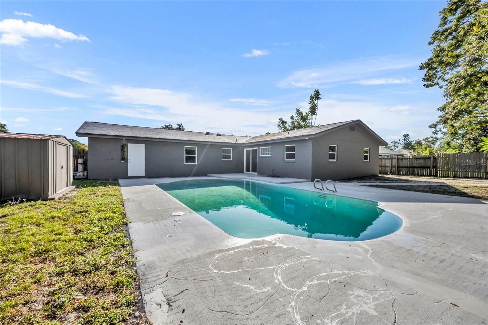 2216 CHERBOURG CT, ORLANDO, FL, 32808