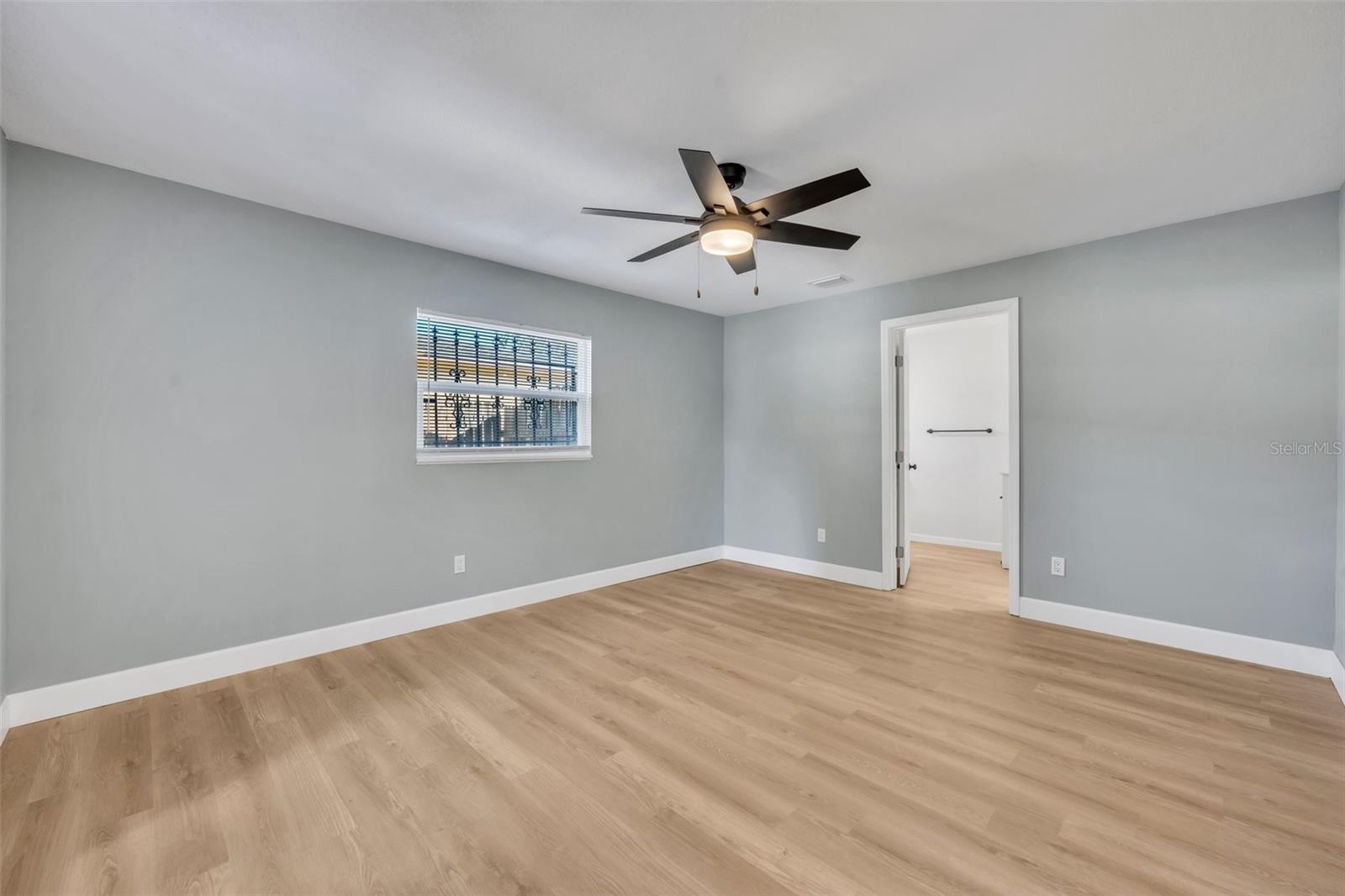 2216 CHERBOURG CT, ORLANDO, FL, 32808