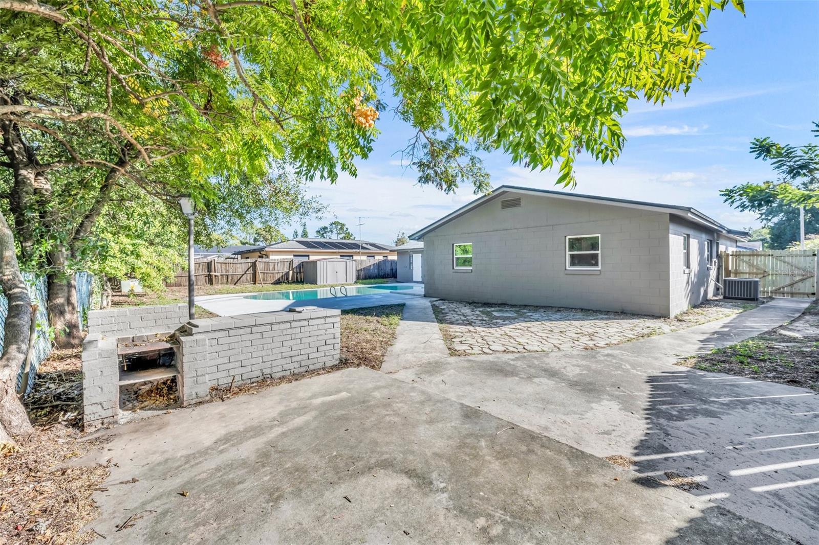 2216 CHERBOURG CT, ORLANDO, FL, 32808