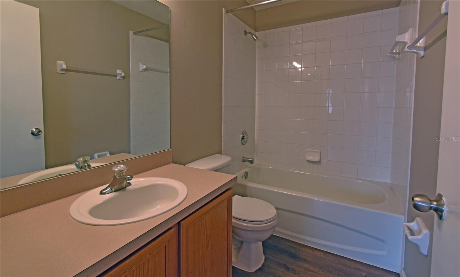 4077 DOLPHIN DR, TAMPA, FL, 33617