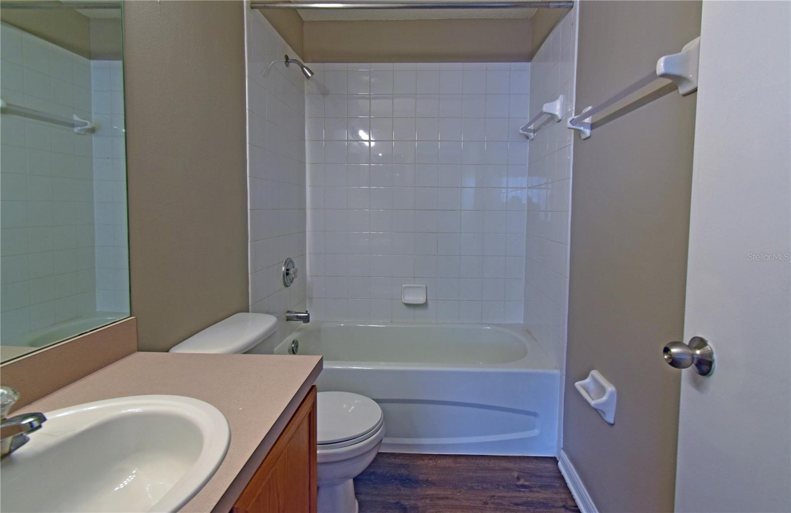 4077 DOLPHIN DR, TAMPA, FL, 33617