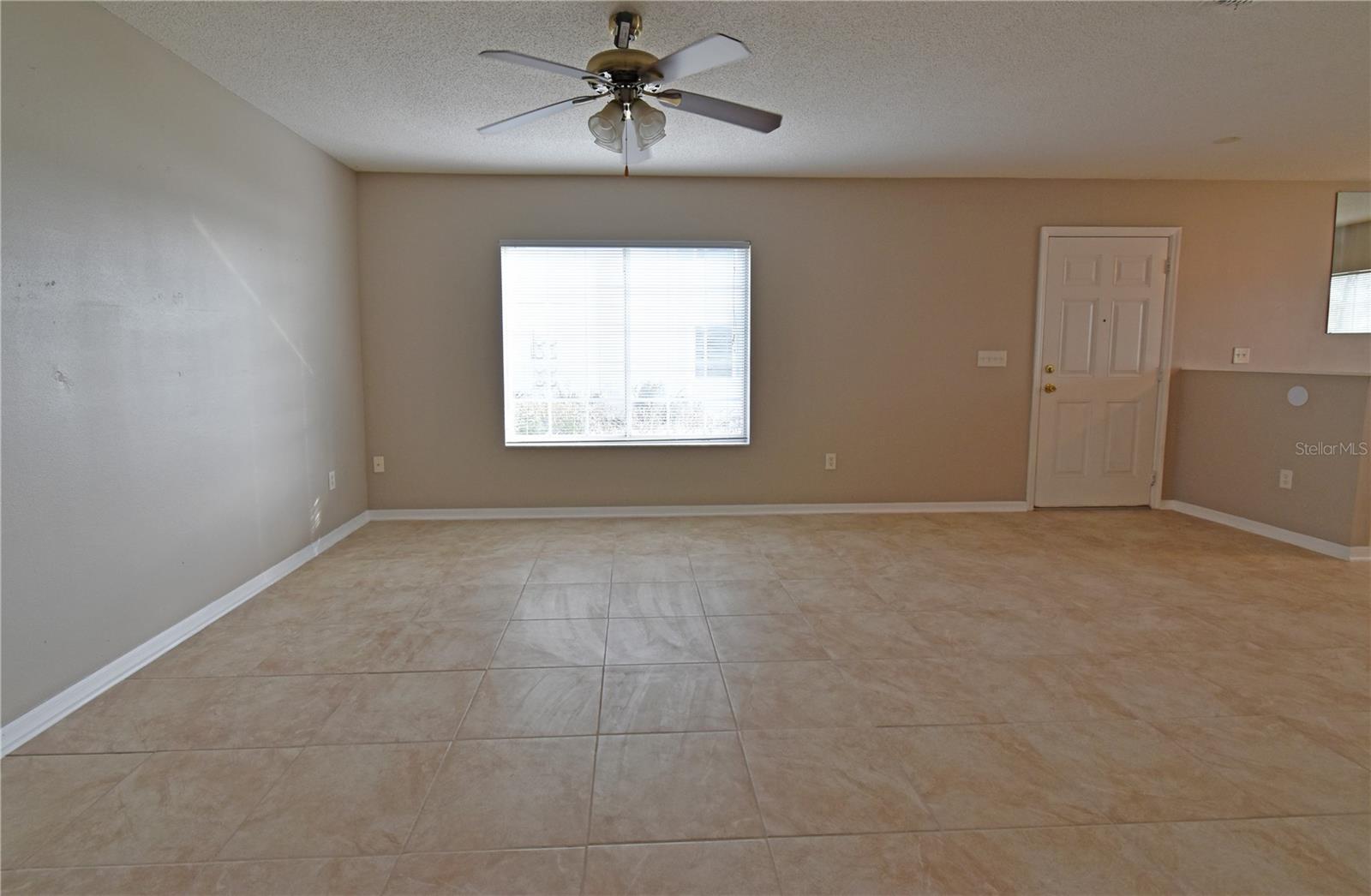 4077 DOLPHIN DR, TAMPA, FL, 33617