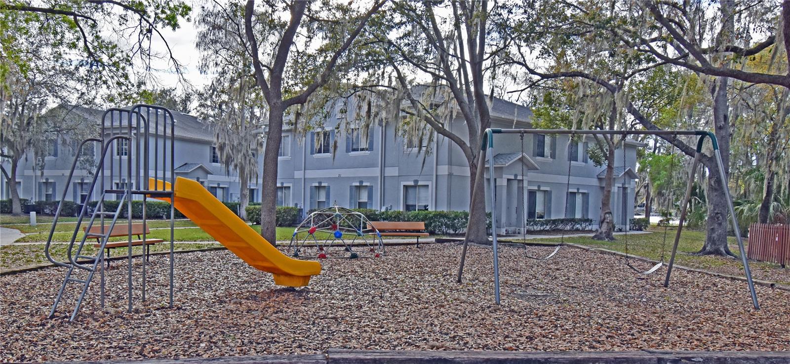 4077 DOLPHIN DR, TAMPA, FL, 33617