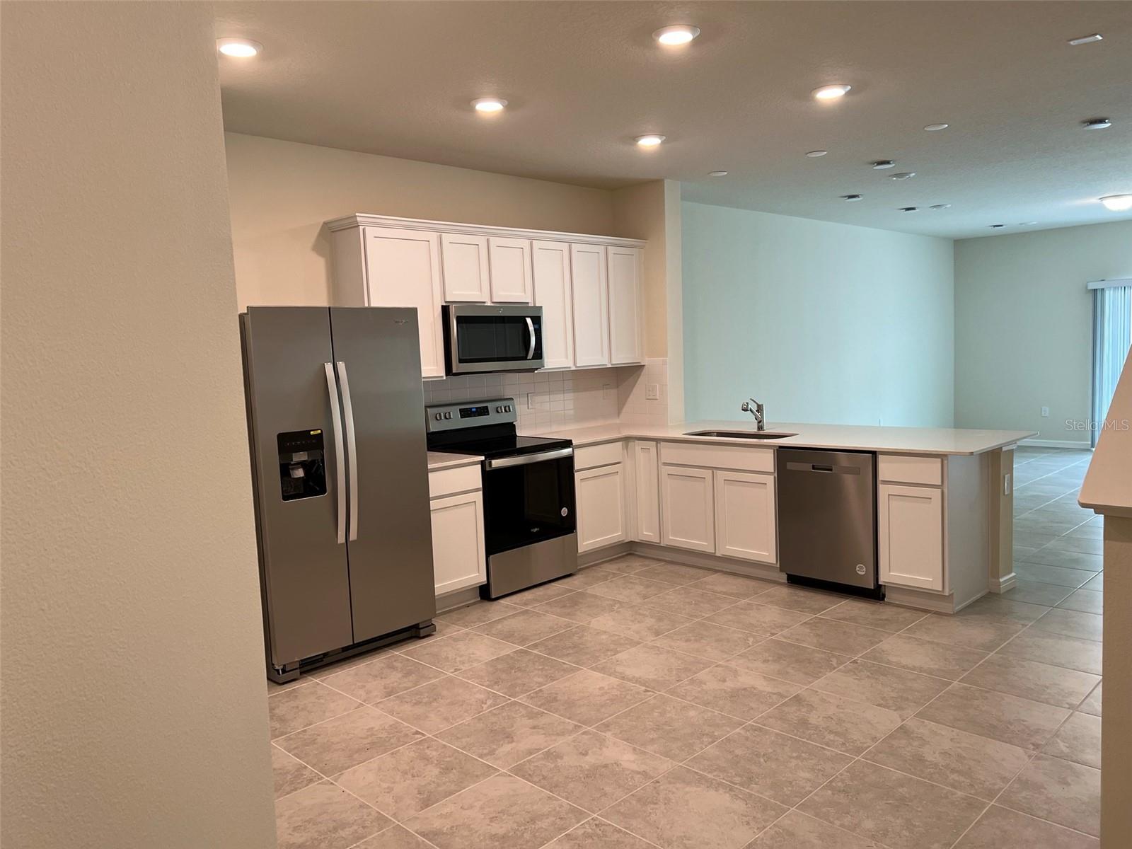 1753 DELIGHTFUL DR, DAVENPORT, FL, 33896