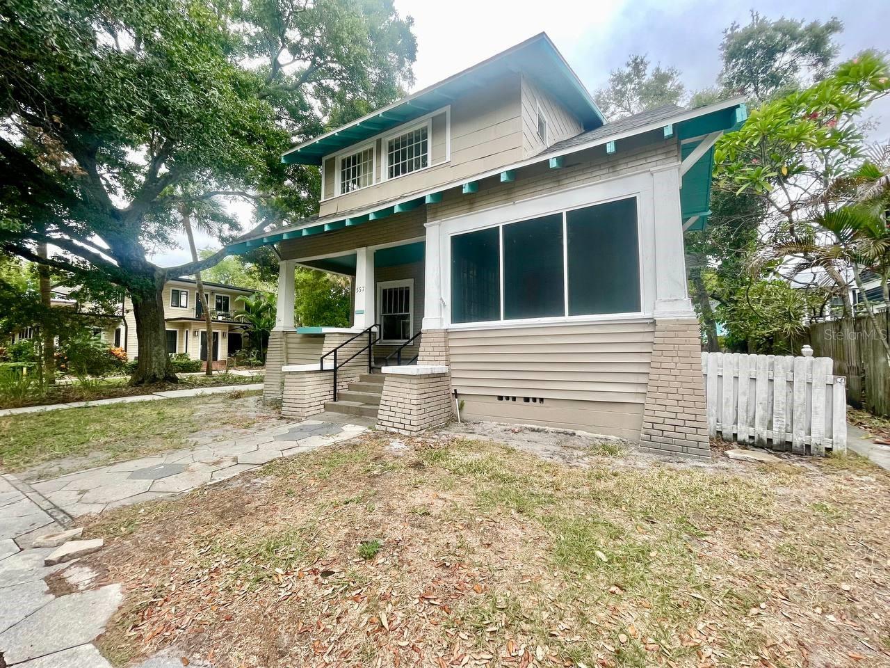 557 6TH AVE N, ST PETERSBURG, FL, 33701