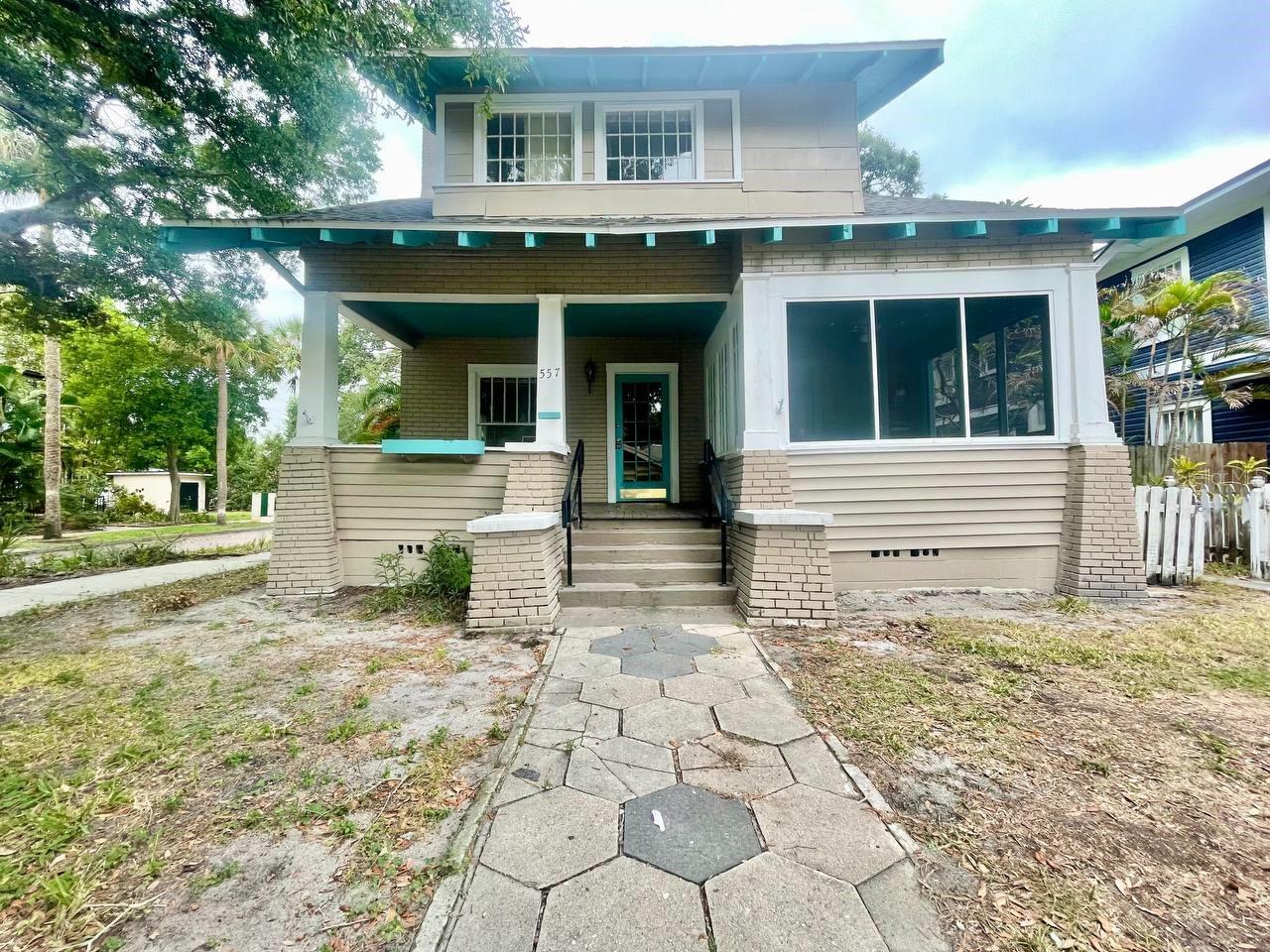 557 6TH AVE N, ST PETERSBURG, FL, 33701