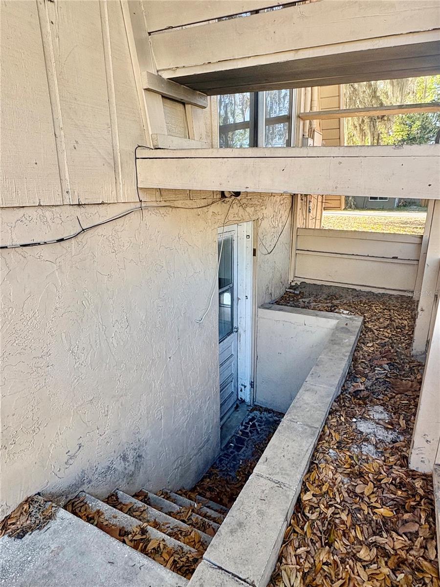 501 N LANIER AVE, FORT MEADE, FL, 33841